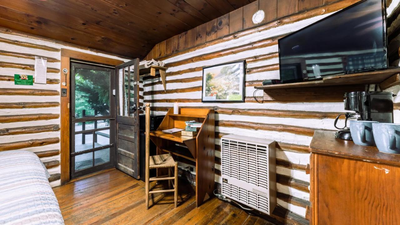 Lazy Dazy Cabin