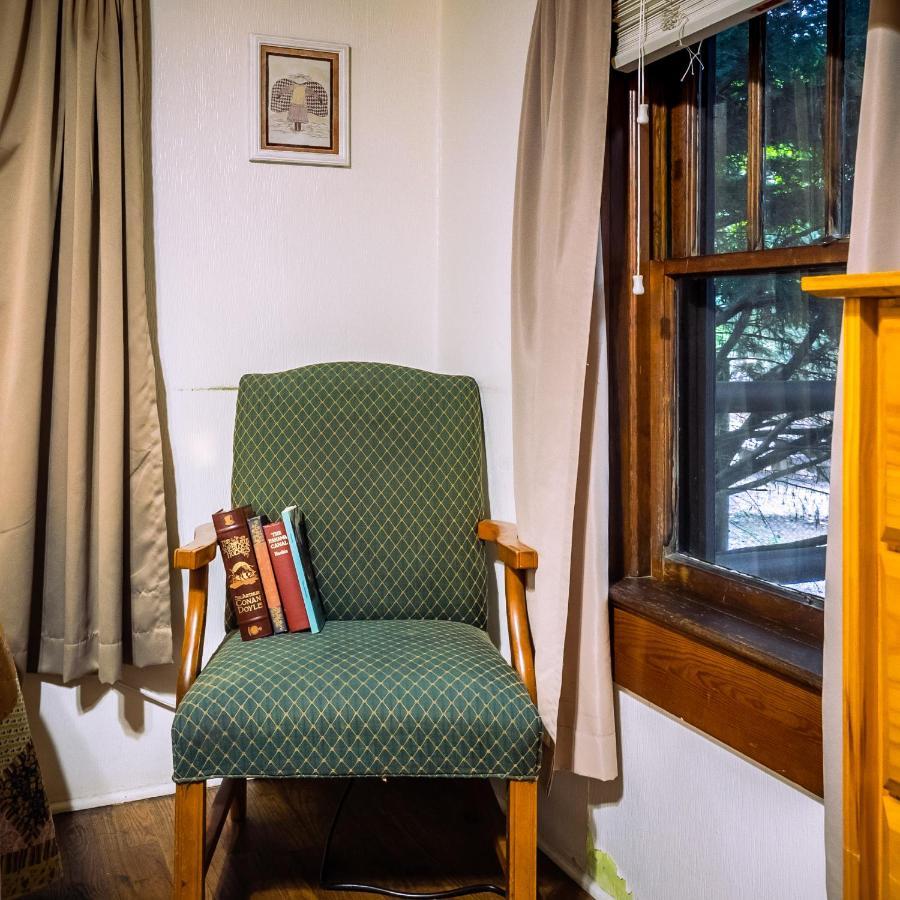 Happy Haven Cabin