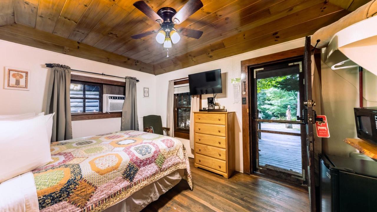 Happy Haven Cabin