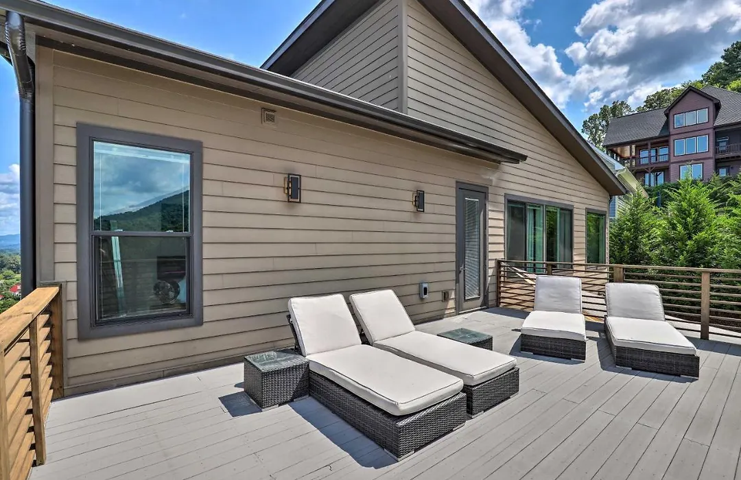 Luxe Asheville Home W/ Stunning Mountain Views!-1