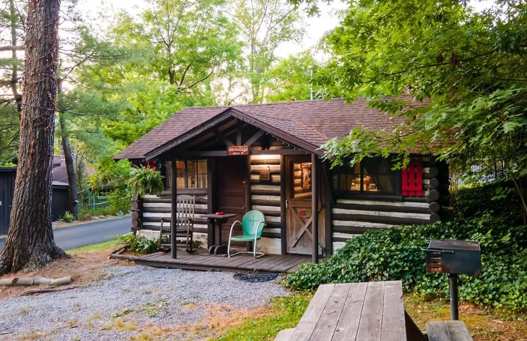 Log Cabin Motor Court-1