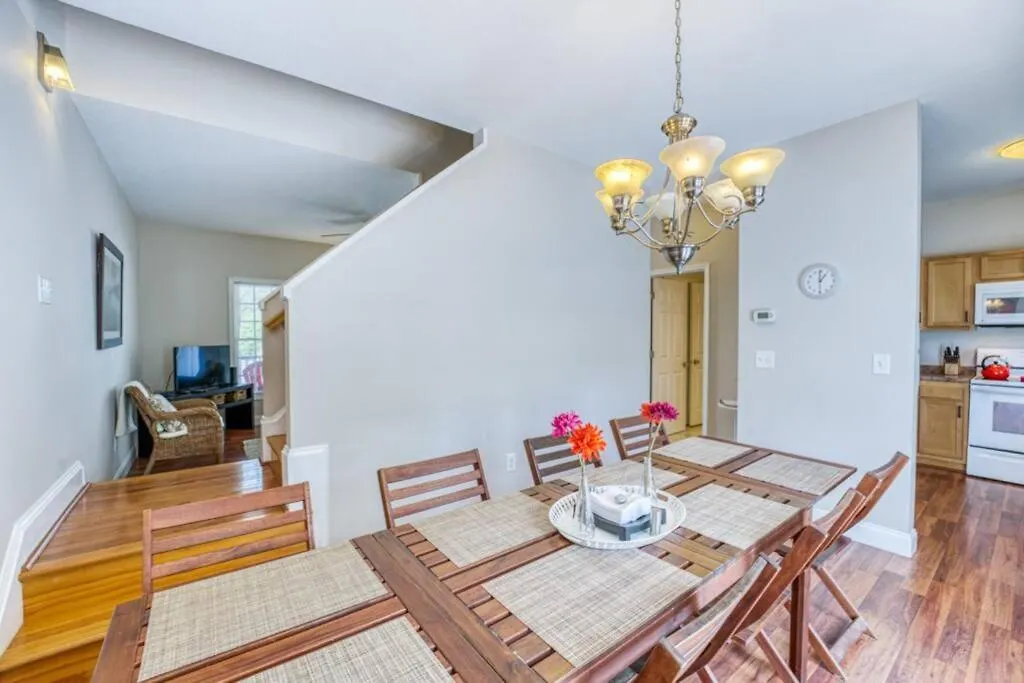 Spacious Mountain House - 10 Minutes From Asheville & Biltmore!-1