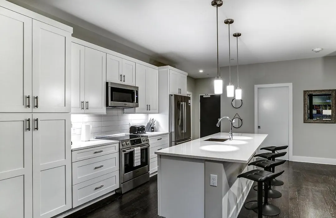 145 Biltmore Ave Condo 541B0A-1