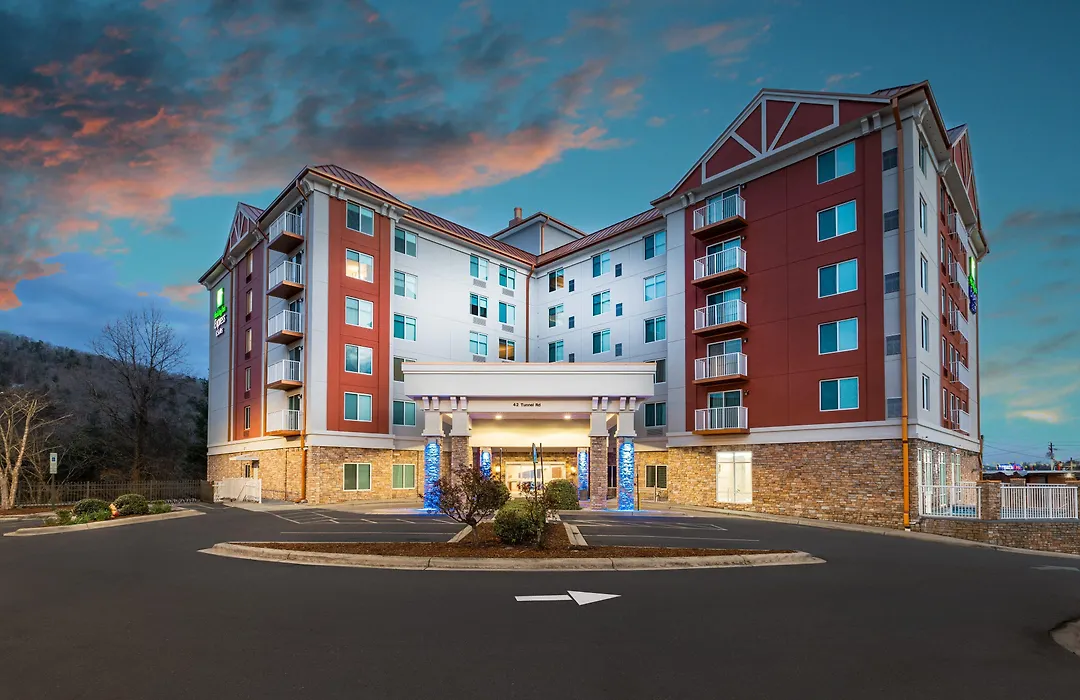 Holiday Inn Express & Suites Asheville Downtown By Ihg-1
