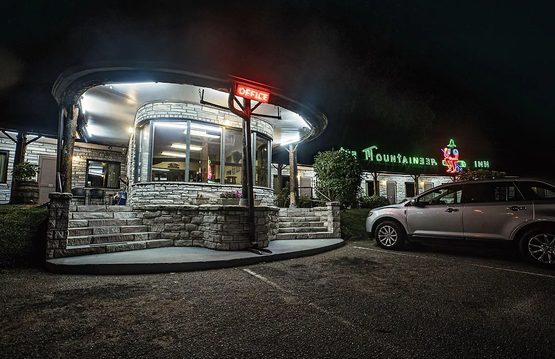 The Mountaineer Inn - Asheville-1