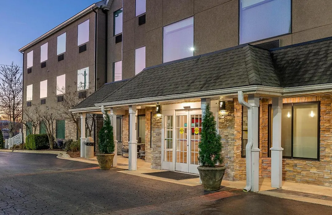 Country Inn & Suites By Radisson, Asheville - Outlet Mall-1
