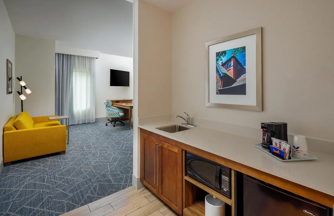 Hampton Inn & Suites-Asheville Biltmore Village, Nc-1