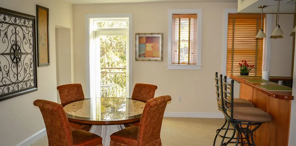 Posh, The Boutique Hotel At Biltmore Village-1