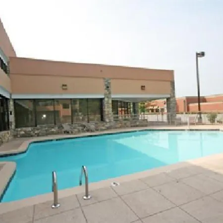 Ramada By Wyndham Asheville / Biltmore West-2