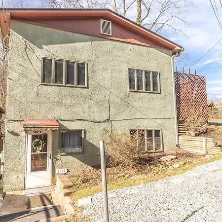 Relaxed Asheville Apartment - Pet-Friendly-2