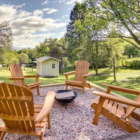 Mountain Home By Blue Ridge Pkwy Views And Fire Pit-2