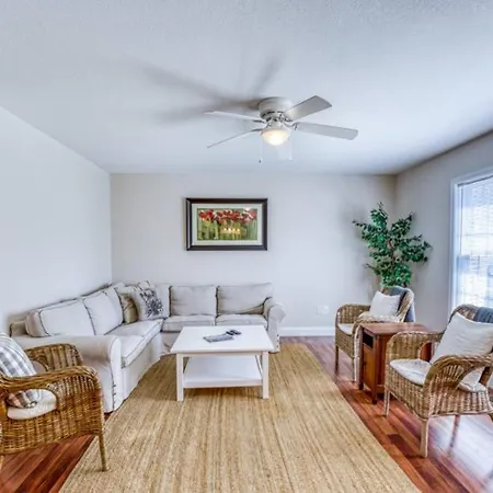 Spacious Mountain House - 10 Minutes From Asheville & Biltmore!-2