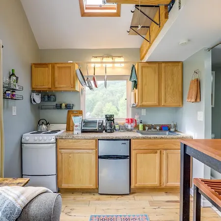 Tiny Home W/ Fire Pit: Trail Access On-Site!-3