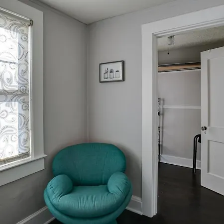 237 East Chestnut St-3