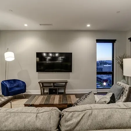 145 Biltmore Ave Condo 541B0A-2