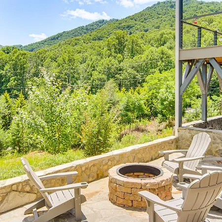 Comfy Asheville Vacation Rental W/ Hot Tub!-2