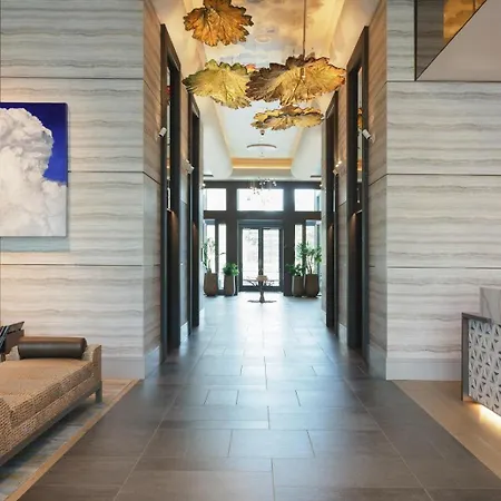 Arras Altitude: Luxury Downtown Condo with Mountain Views-3