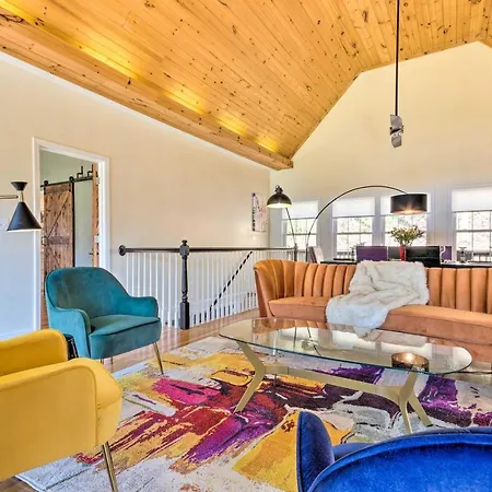 Asheville Retreat With Game Room And Mountain Views!-2